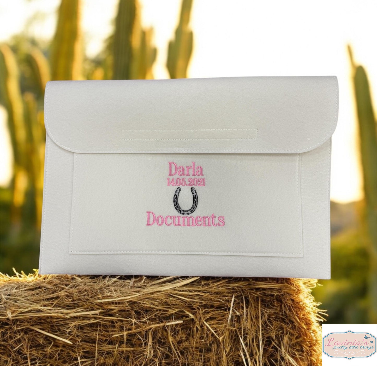 Embroidered Horse Shoe Folder Pouch