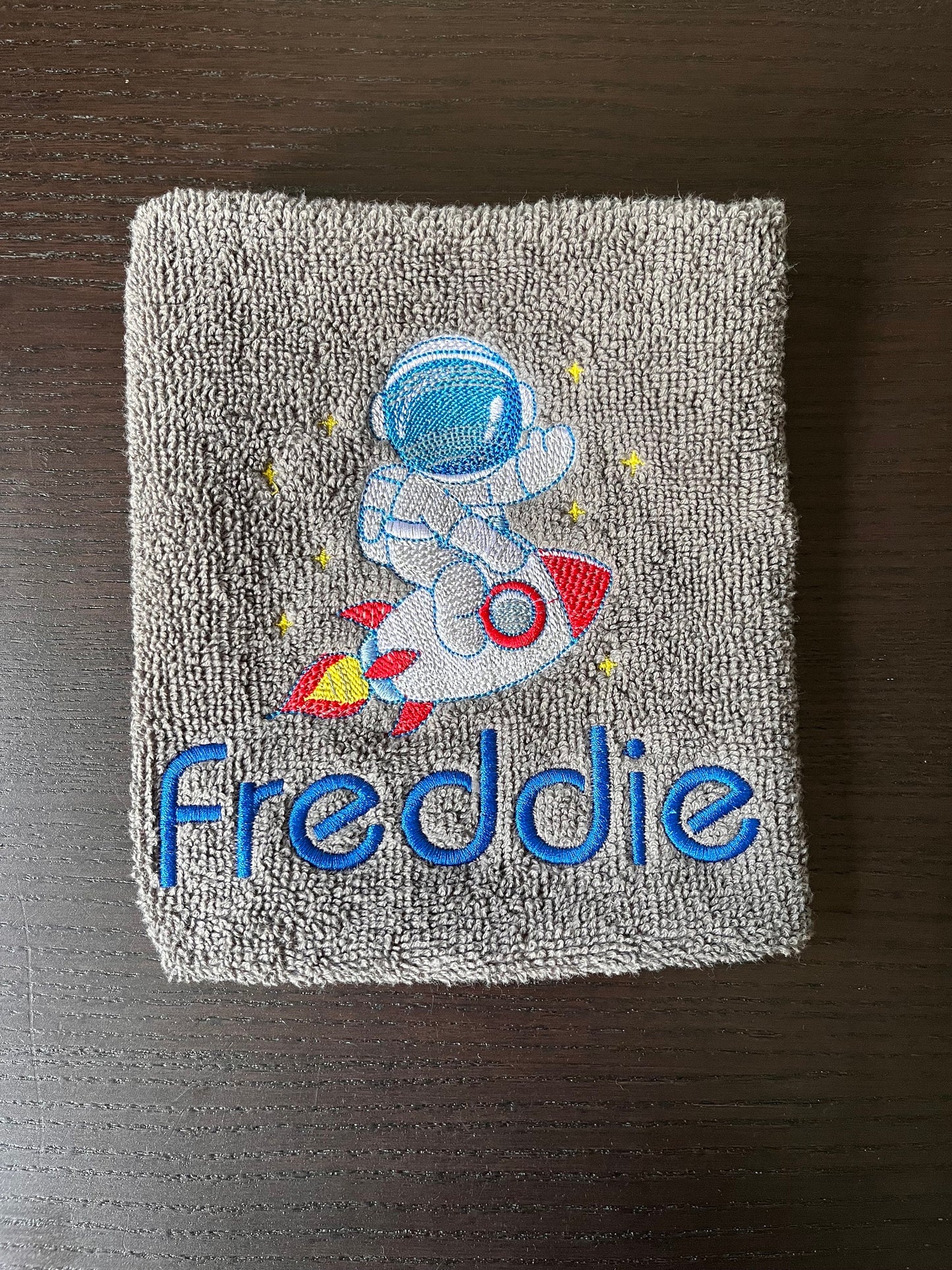 Childrens Astronaut Bath Towel | Spaceman Theme Gift | Bath Time Gift New Baby