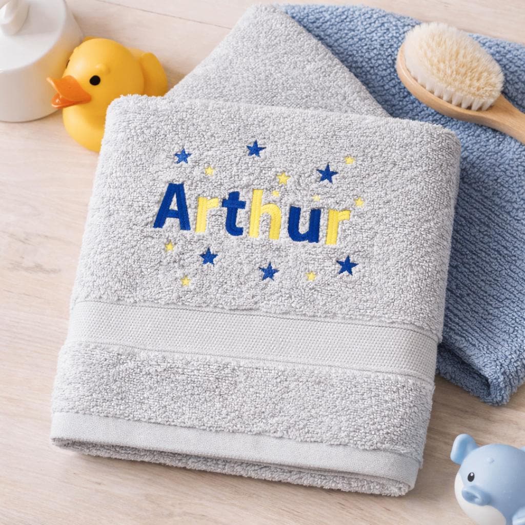 Personalised Name and stars towel / Childrens Swimming Towel / Personalised Hand Bath Towel Sheet / Bath Time Gift New Baby