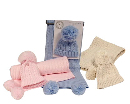 Personalised New Born Baby Blanket and Hat Set Embroidered with Giraffe and Name