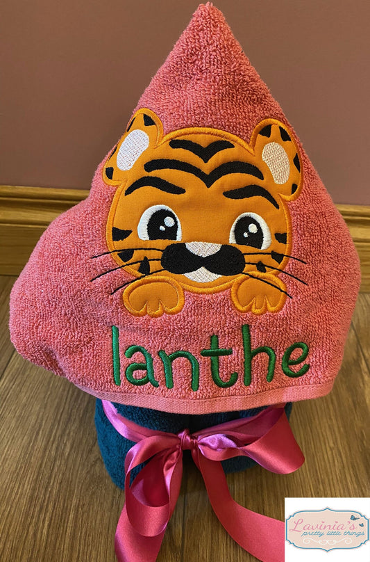 Tiger hooded towel