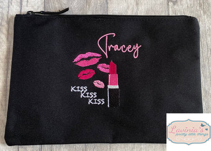 Lipstick kisses bag